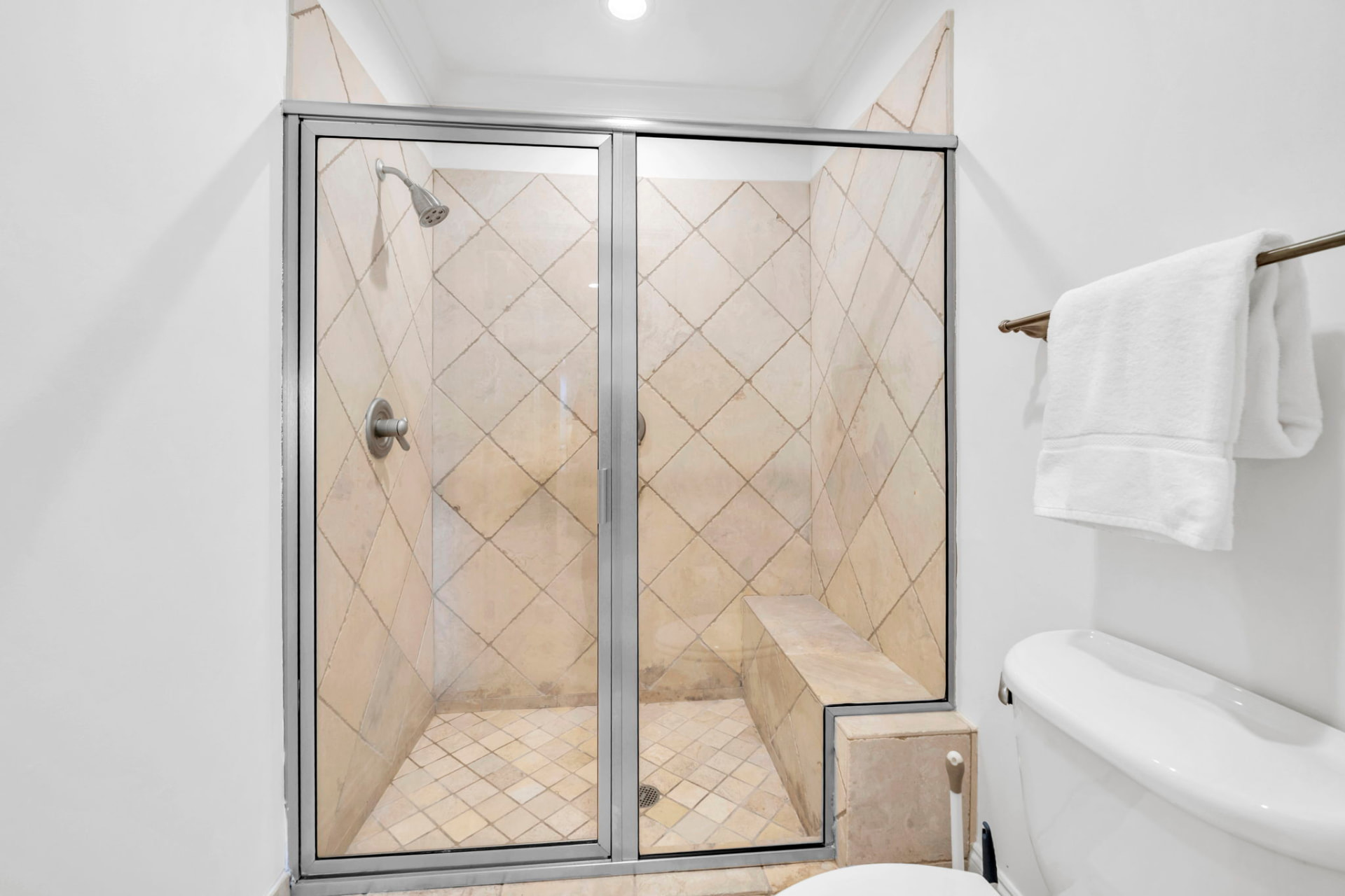 Dual Speakman showerheads in the primary shower at Palmera at Adagio 30A