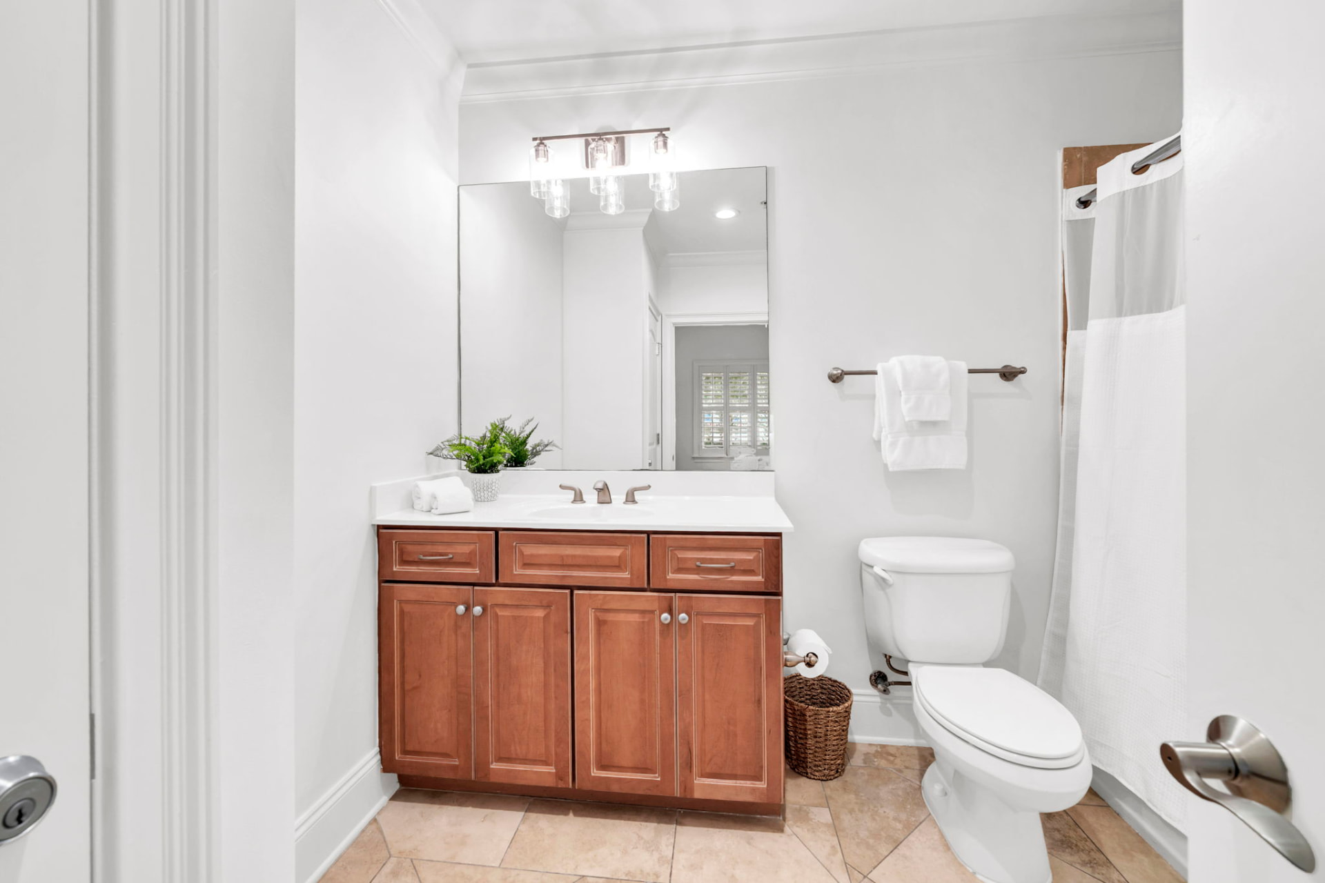 Third bedroom bathroom at Palmera at Adagio 30A